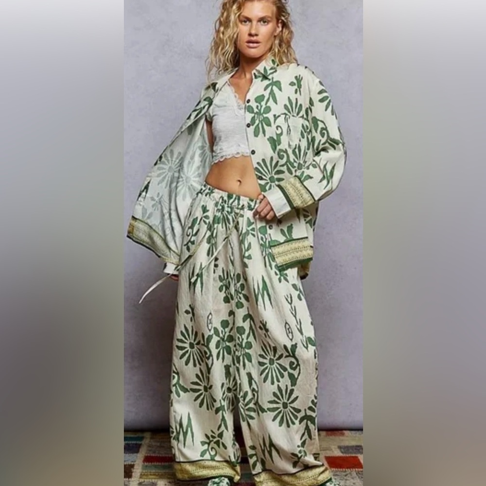 Green POL Floral Print Pants and Top set Elastic Waist Size LARGE- NEW